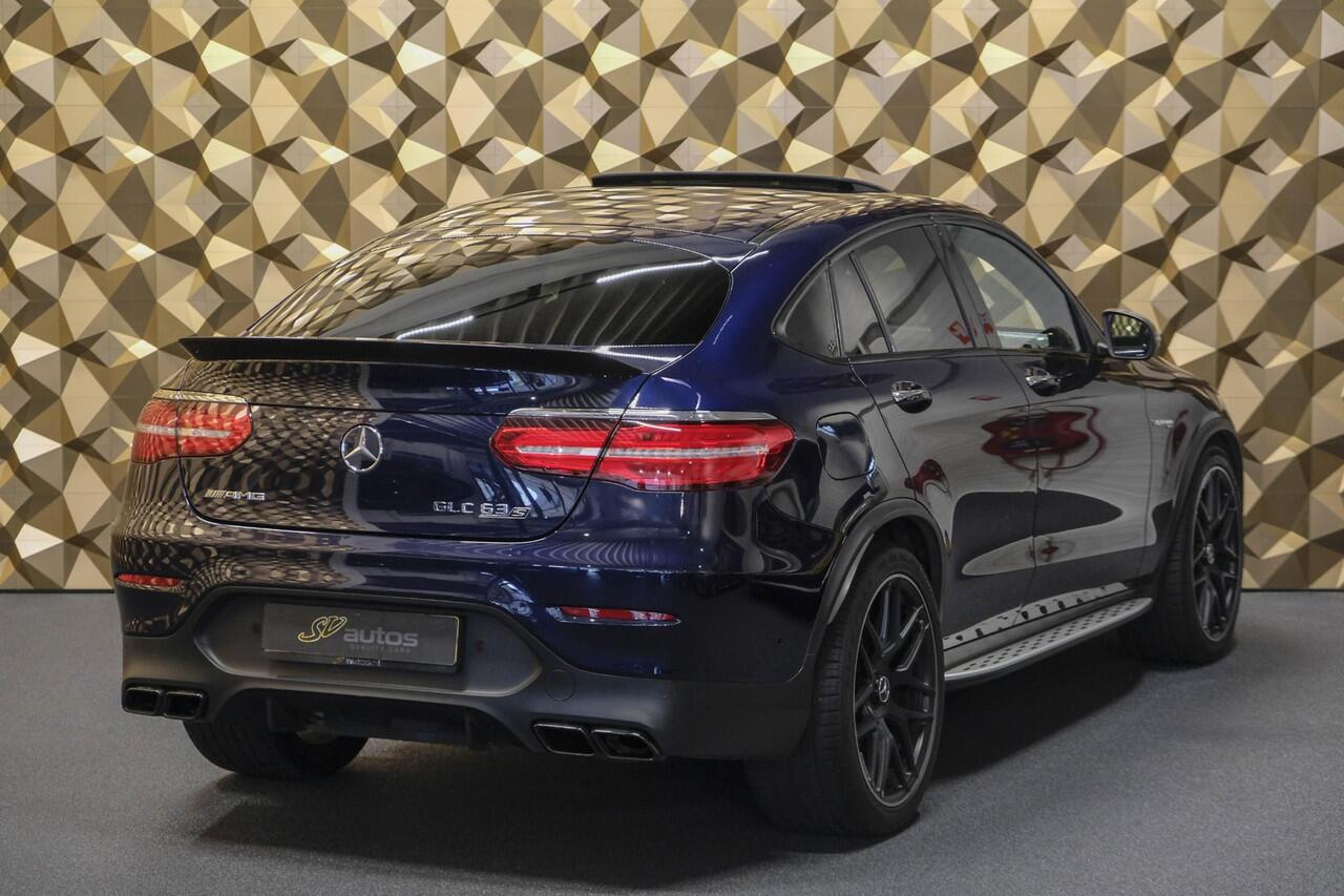 Mercedes-Benz GLC-KLASSE Coupé GLC63s AMG 510pk 4MATIC+ Keramisch Schuifdak Distronic+ Burmester Luchtvering Trekhaak Head-up VOL VOL VOL!!!