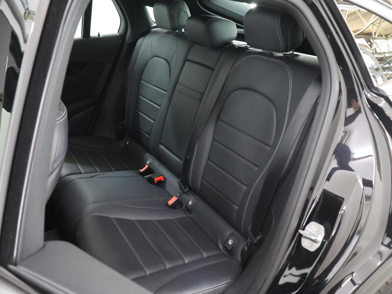 Mercedes-Benz GLC-KLASSE Coupé 250 4MATIC Business Achteruitrijcamera | Stoelverwarming | Cruise control |