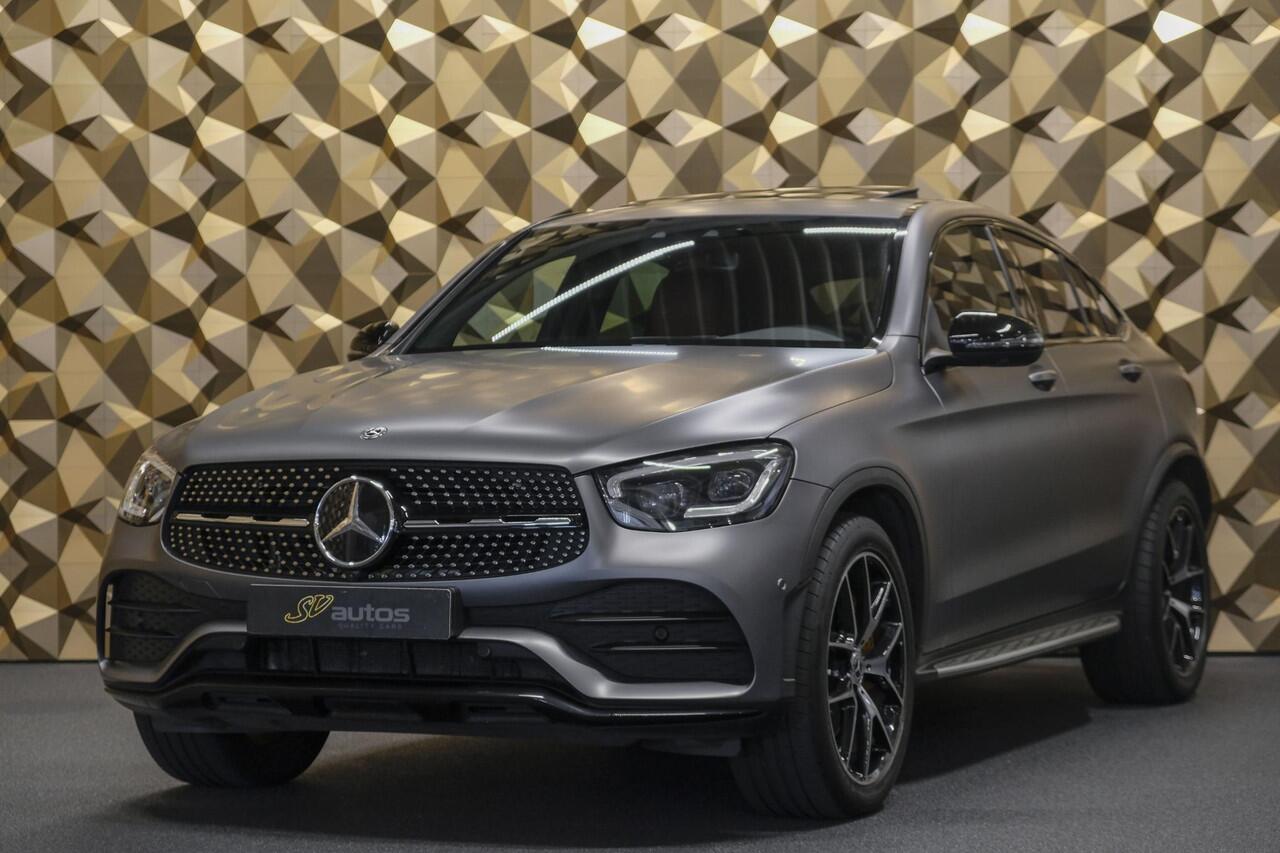 Mercedes-Benz GLC-KLASSE Coupé GLC200 AMG 197pk Schuifdak Magno matgrijs Digital cockpit Burmester Distronic+ Multibeam led Trekhaak 20" LMV NLauto