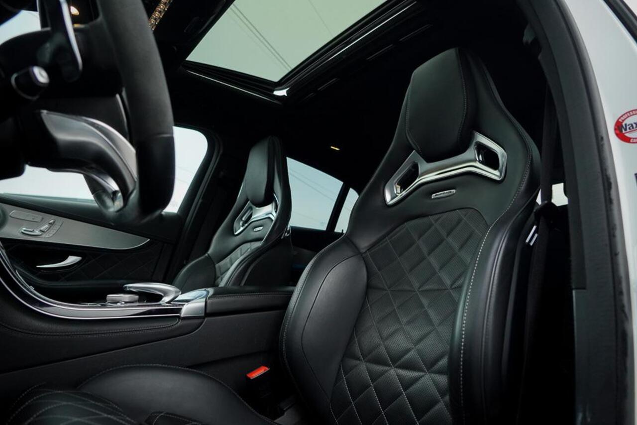 Mercedes-Benz GLC-KLASSE Coupé AMG 63 S 4MATIC+ / NL Auto / Keramisch / Performance Stoelen / Schuifdak