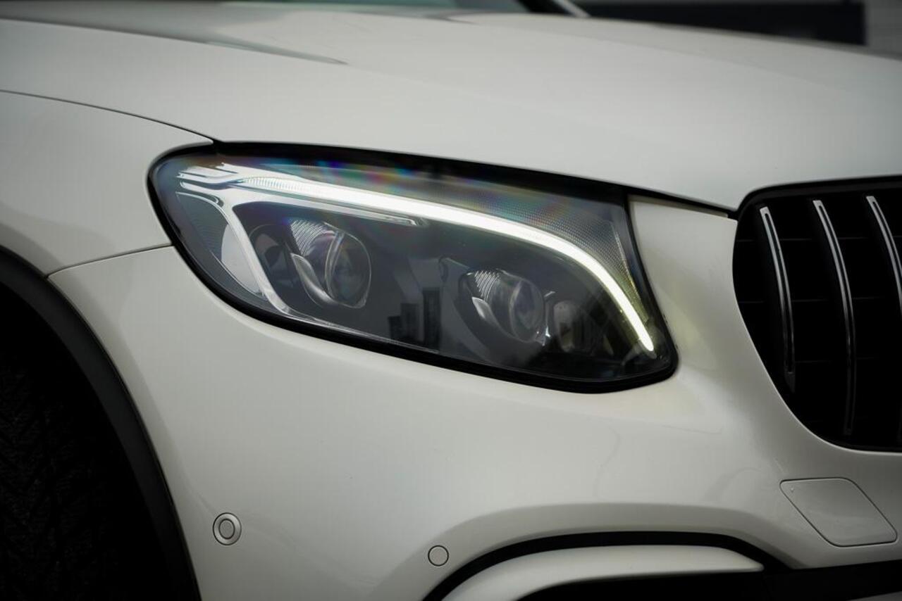 Mercedes-Benz GLC-KLASSE Coupé AMG 63 S 4MATIC+ / NL Auto / Keramisch / Performance Stoelen / Schuifdak