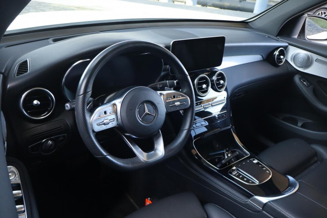 Mercedes-Benz GLC-KLASSE 200 AMG Geen import | Burmester | Panoramadak | Luchtvering