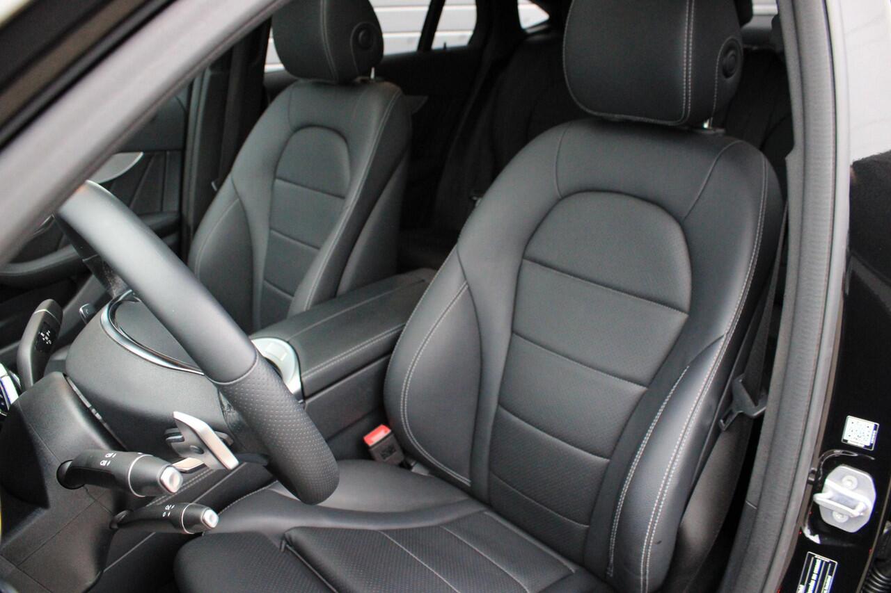 Mercedes-Benz GLC-KLASSE Coupé 250 4M AMG Schuifdak | Trekhaak | Comand | 360 Camera | Spoorpakket