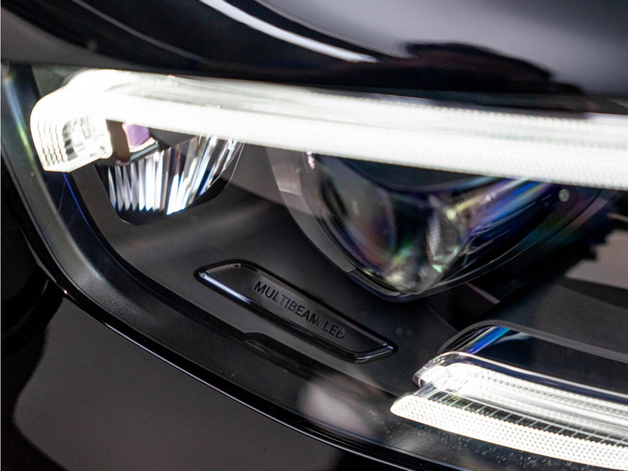 Mercedes-Benz GLC-KLASSE GLC 200 4MATIC | AMG Line | NIGHT | Trekhaak | Treeplanken