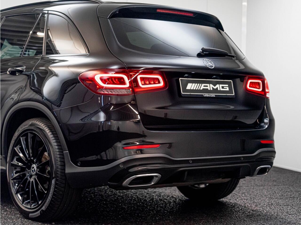 Mercedes-Benz GLC-KLASSE GLC 200 4MATIC | AMG Line | NIGHT | Trekhaak | Treeplanken