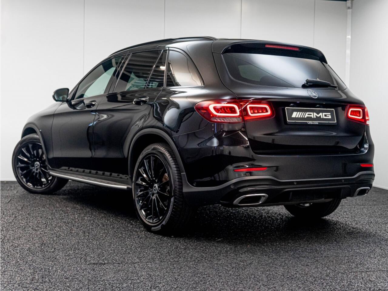 Mercedes-Benz GLC-KLASSE GLC 200 4MATIC | AMG Line | NIGHT | Trekhaak | Treeplanken