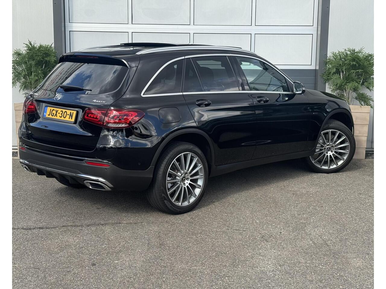 Mercedes-Benz GLC-KLASSE 300e 4MATIC Premium /PANO/CAMERA/ GARANTIE /