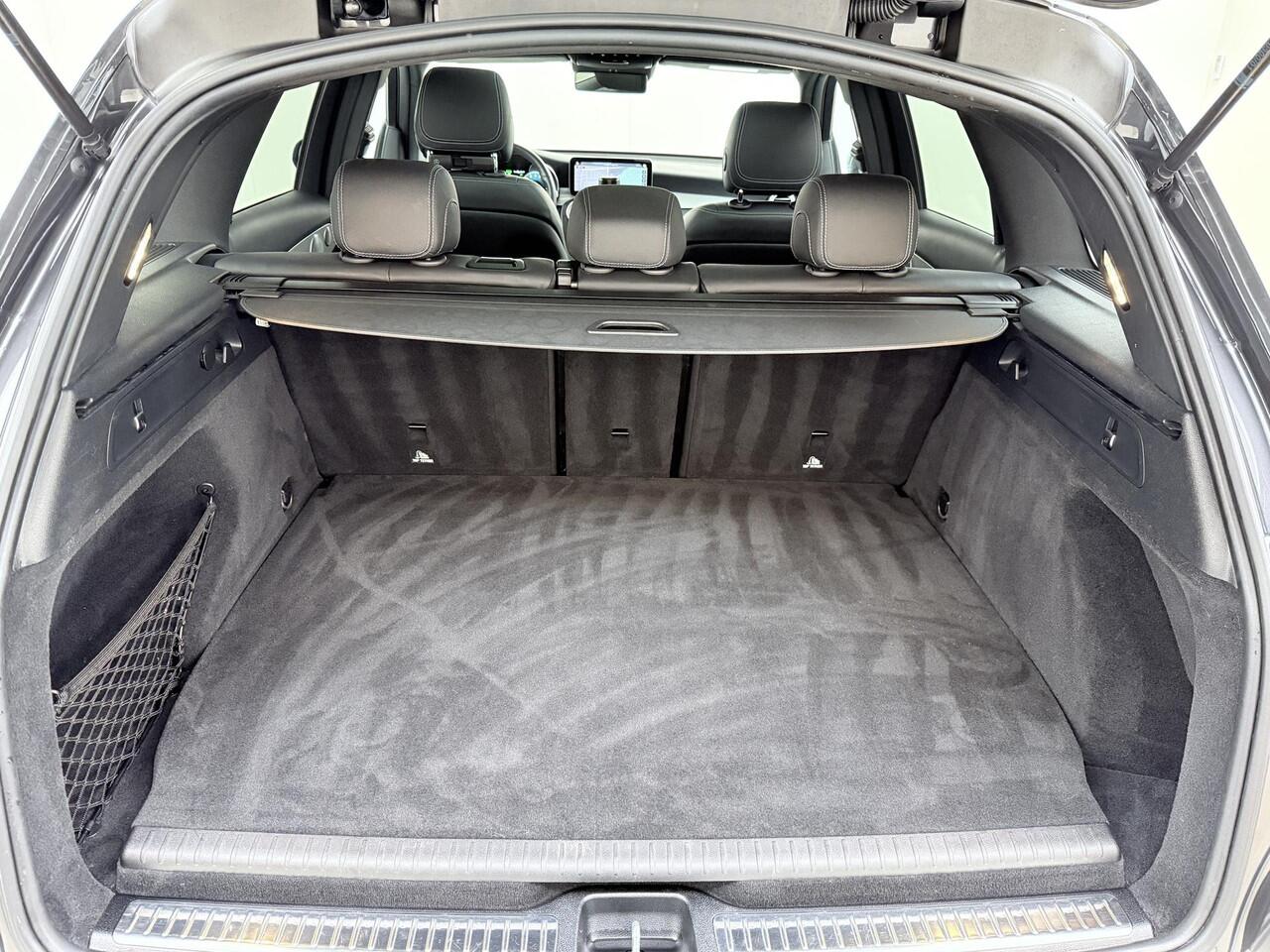 Mercedes-Benz GLC-KLASSE 300e 4MATIC Business Solution AMG | PANO DAK | BURMESTER | DITRONIC+ | 360 CAMERA | ELECTR STOELEN MET GEHEUGEN | APPLE CARPLAY/ANDROID AUTO |