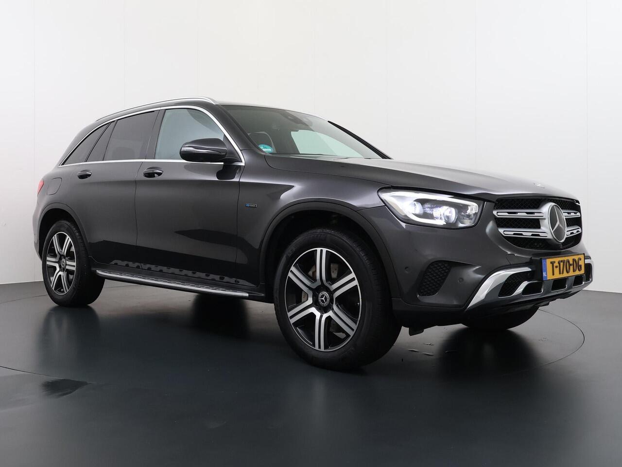 Mercedes-Benz GLC-KLASSE 300e 4MATIC Business Solution AMG | PANO DAK | BURMESTER | DITRONIC+ | 360 CAMERA | ELECTR STOELEN MET GEHEUGEN | APPLE CARPLAY/ANDROID AUTO |