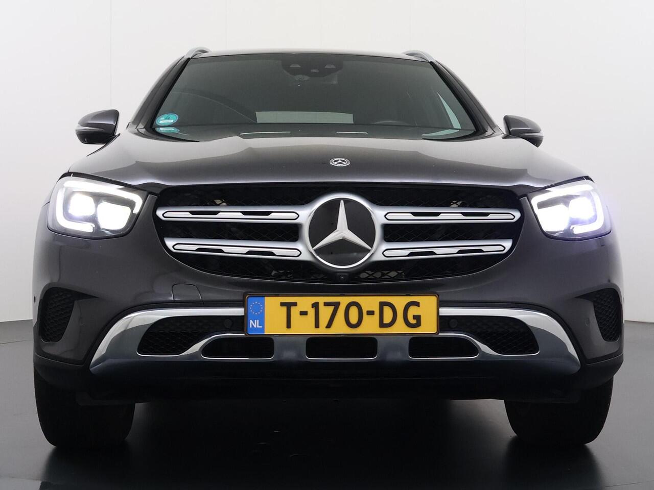 Mercedes-Benz GLC-KLASSE 300e 4MATIC Business Solution AMG | PANO DAK | BURMESTER | DITRONIC+ | 360 CAMERA | ELECTR STOELEN MET GEHEUGEN | APPLE CARPLAY/ANDROID AUTO |