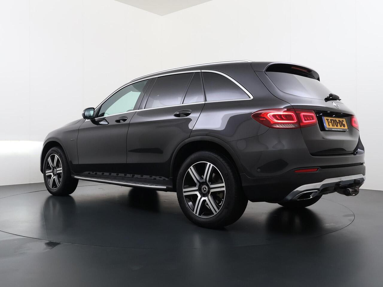 Mercedes-Benz GLC-KLASSE 300e 4MATIC Business Solution AMG | PANO DAK | BURMESTER | DITRONIC+ | 360 CAMERA | ELECTR STOELEN MET GEHEUGEN | APPLE CARPLAY/ANDROID AUTO |