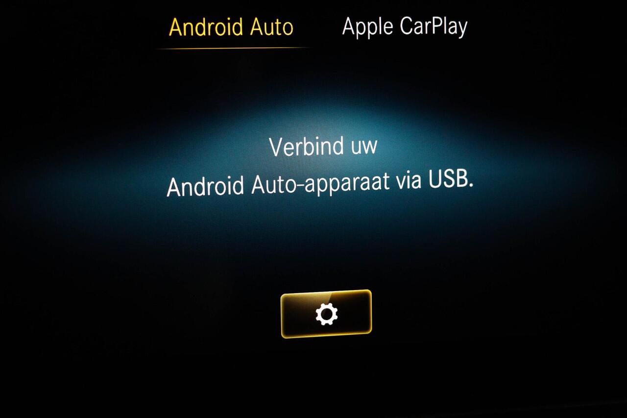 Mercedes-Benz GLC-KLASSE Coupé 200 AMG-Line Premium Plus | OPEN DAK | DAB | LEDER | 360 CAMERA