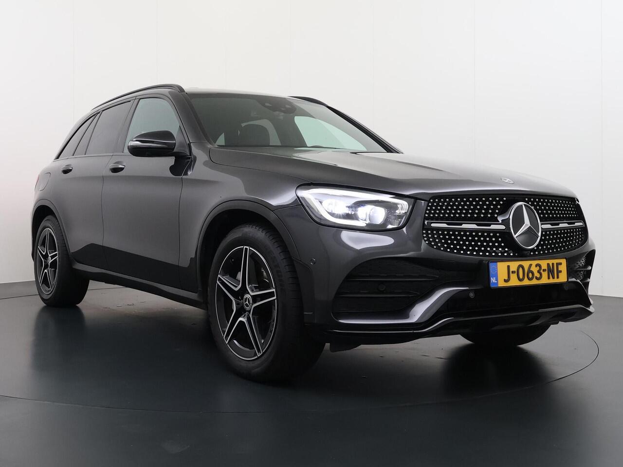 Mercedes-Benz GLC-KLASSE 200 AMG Styling Trekhaak Multibeam Led MBUX Carplay ACC 360 Camera Sfeerverlichting
