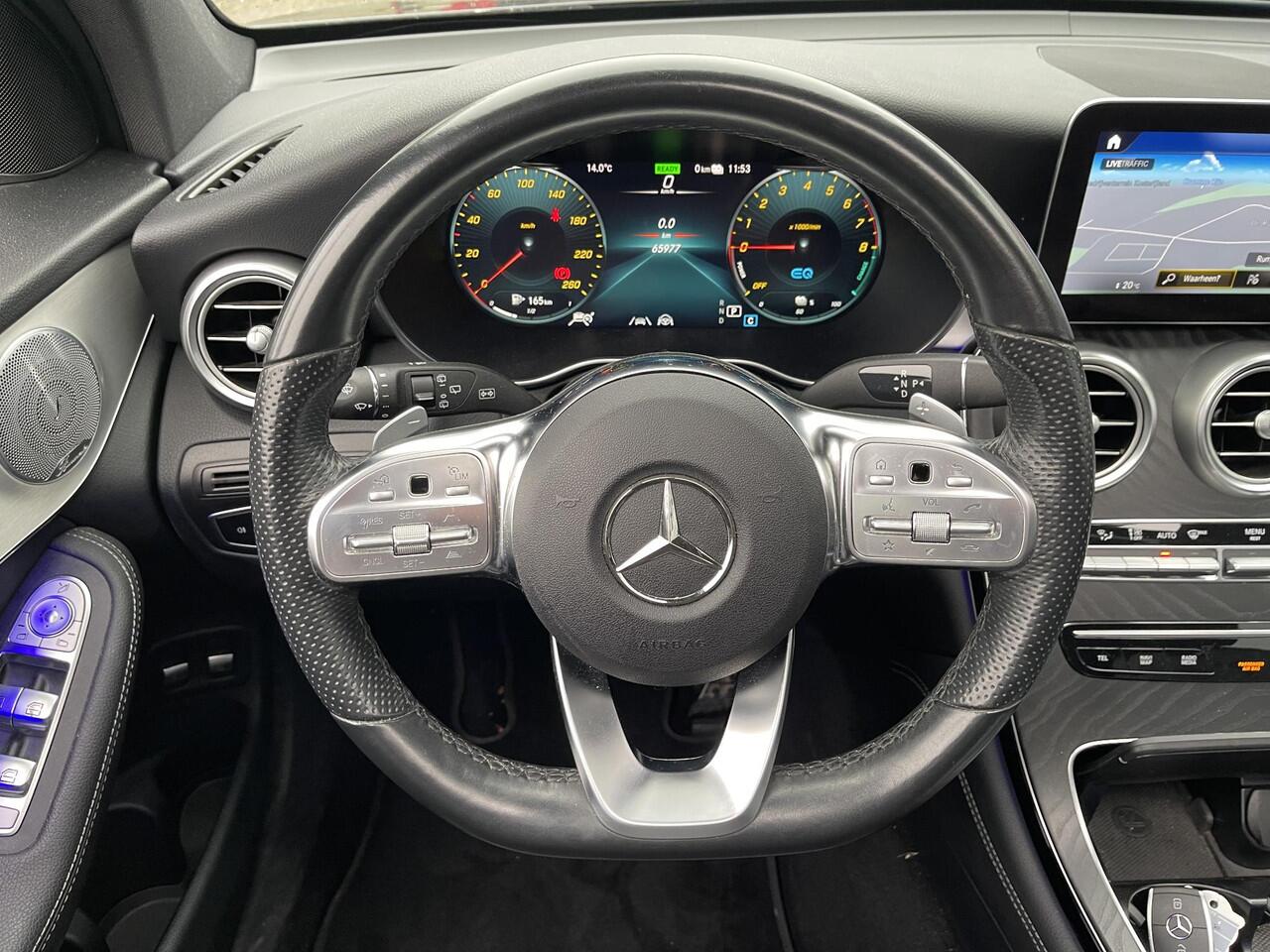 Mercedes-Benz GLC-KLASSE 300e 4MATIC 19"/Leder + massage + memory/Panoramadak/Dodehoek/Adaptieve cruise/Burmester/Matrix LED/Apple Carplay & Android Auto/Stoelverwarming/Elektrische klep