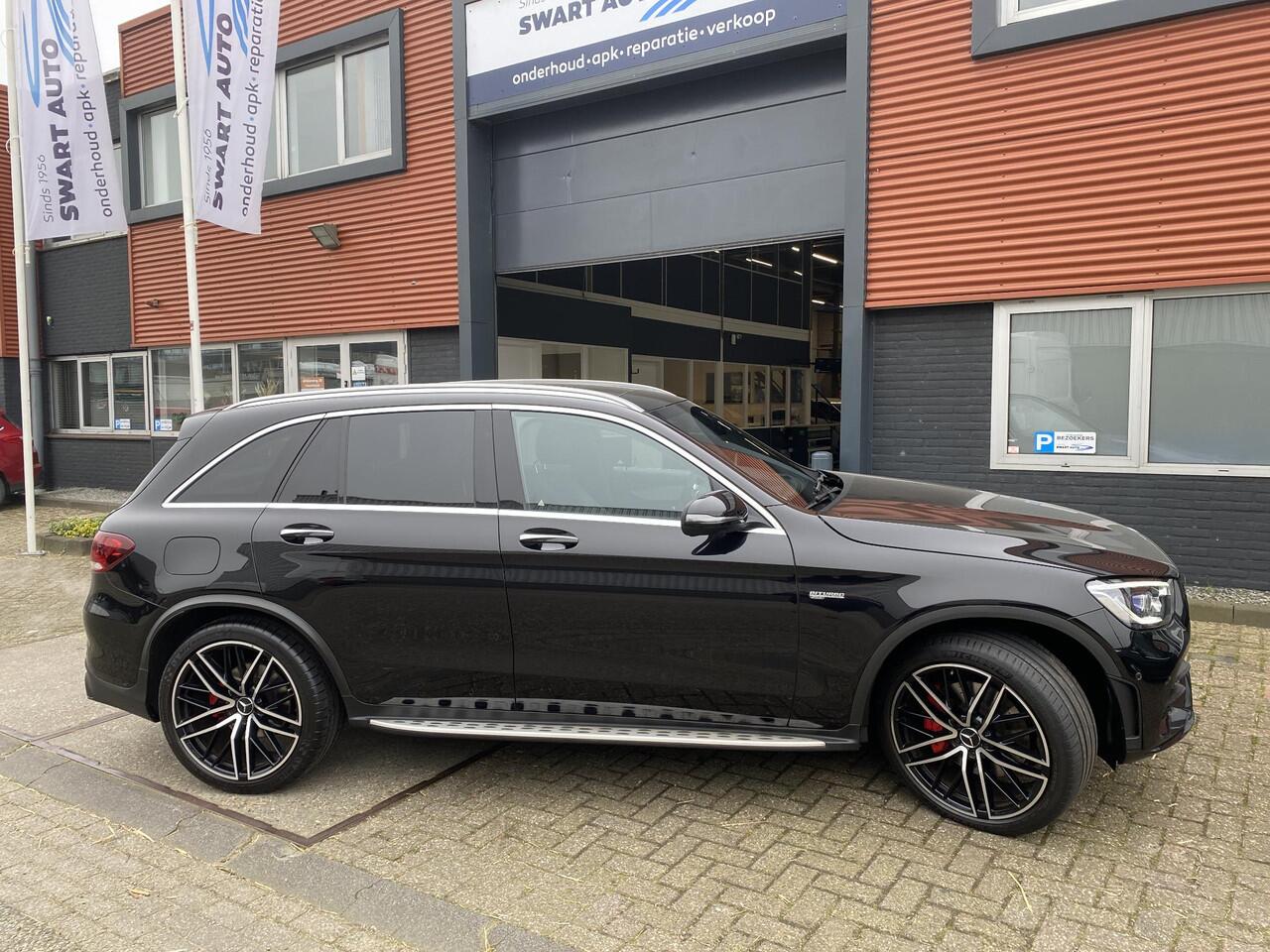 Mercedes-Benz GLC-KLASSE AMG 43 4MATIC Premium Plus Facelift | Headup display | 21 Inch AMG velgen | Panorama dak | Sportpack | Sportuitlaat |