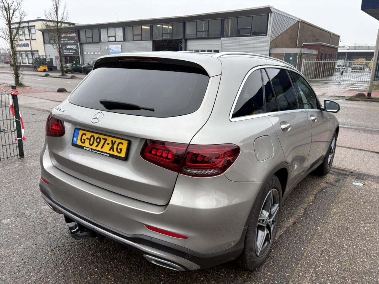 Mercedes-Benz GLC-KLASSE 200 Premium AMG-line