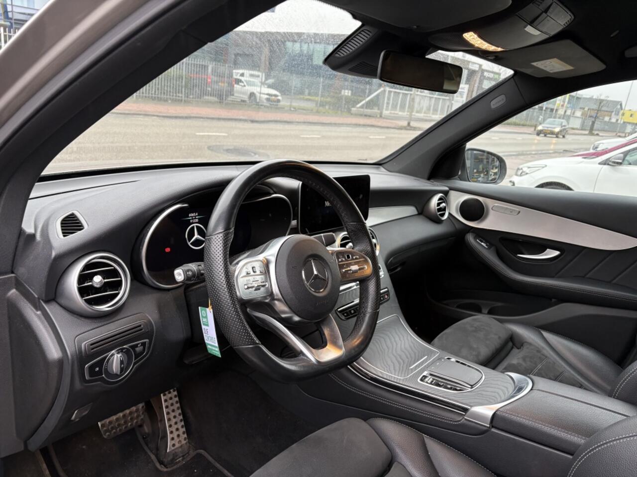 Mercedes-Benz GLC-KLASSE 200 Premium AMG-line