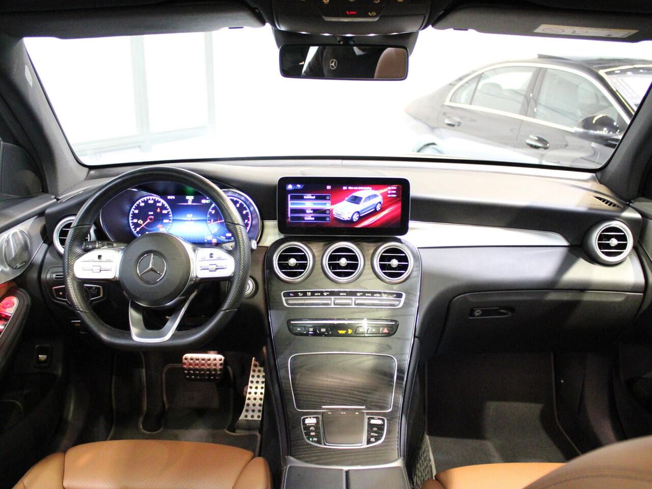 Mercedes-Benz GLC-KLASSE 200 Premium Plus Panorama dak