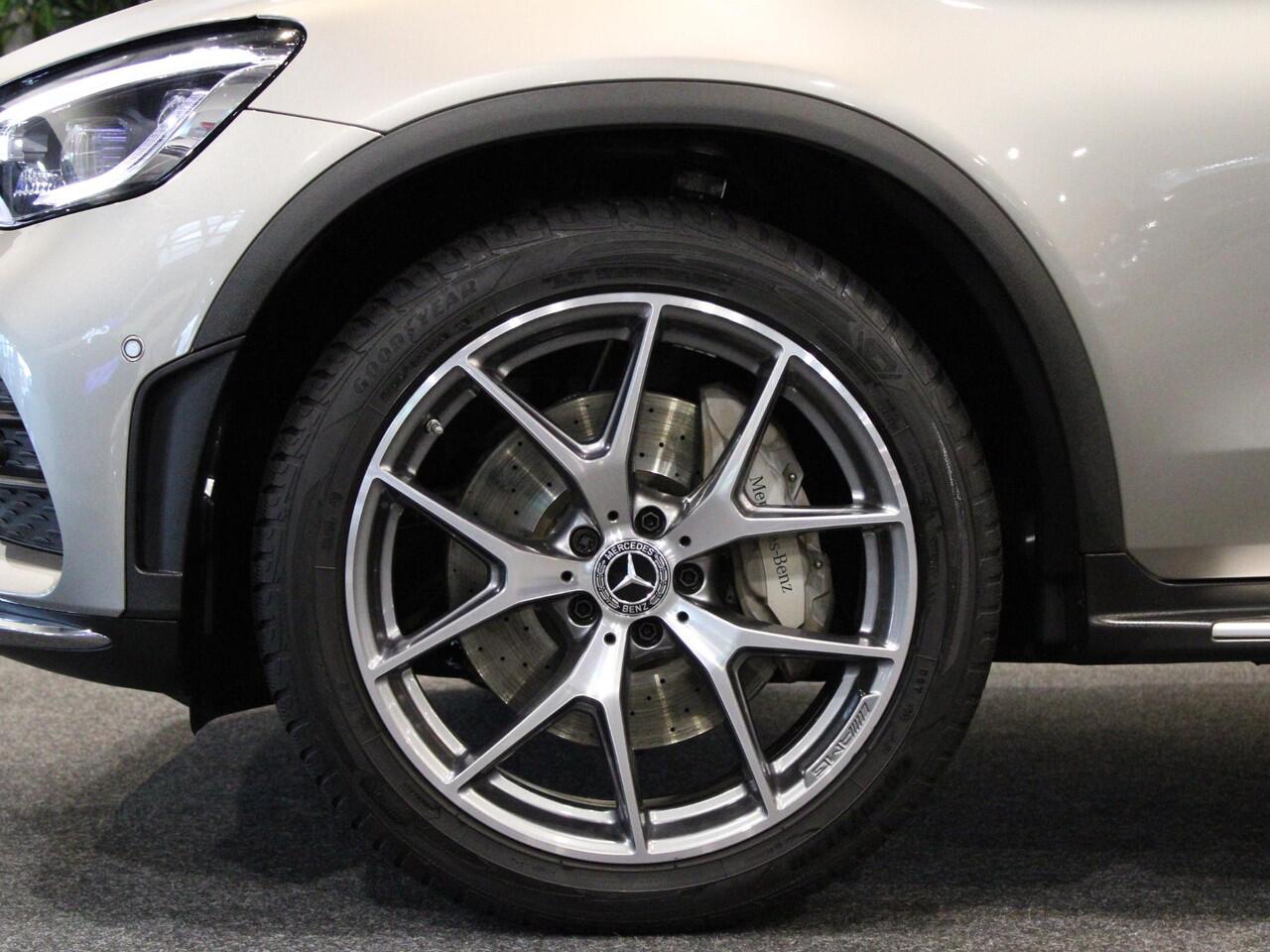 Mercedes-Benz GLC-KLASSE 200 Premium Plus Panorama dak