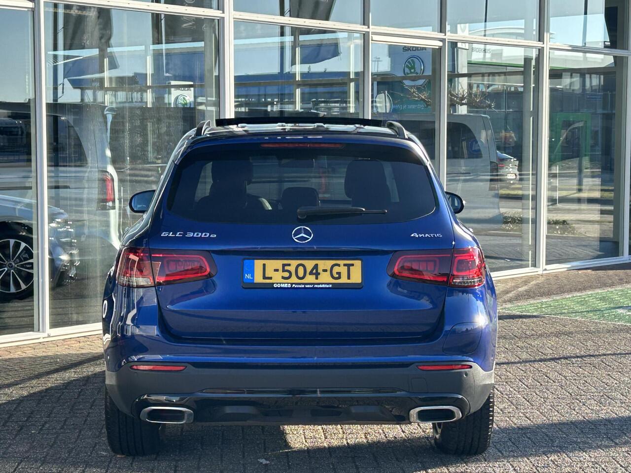 Mercedes-Benz GLC-KLASSE 300e 4MATIC Airmatic | Panoramadak | Trekhaak