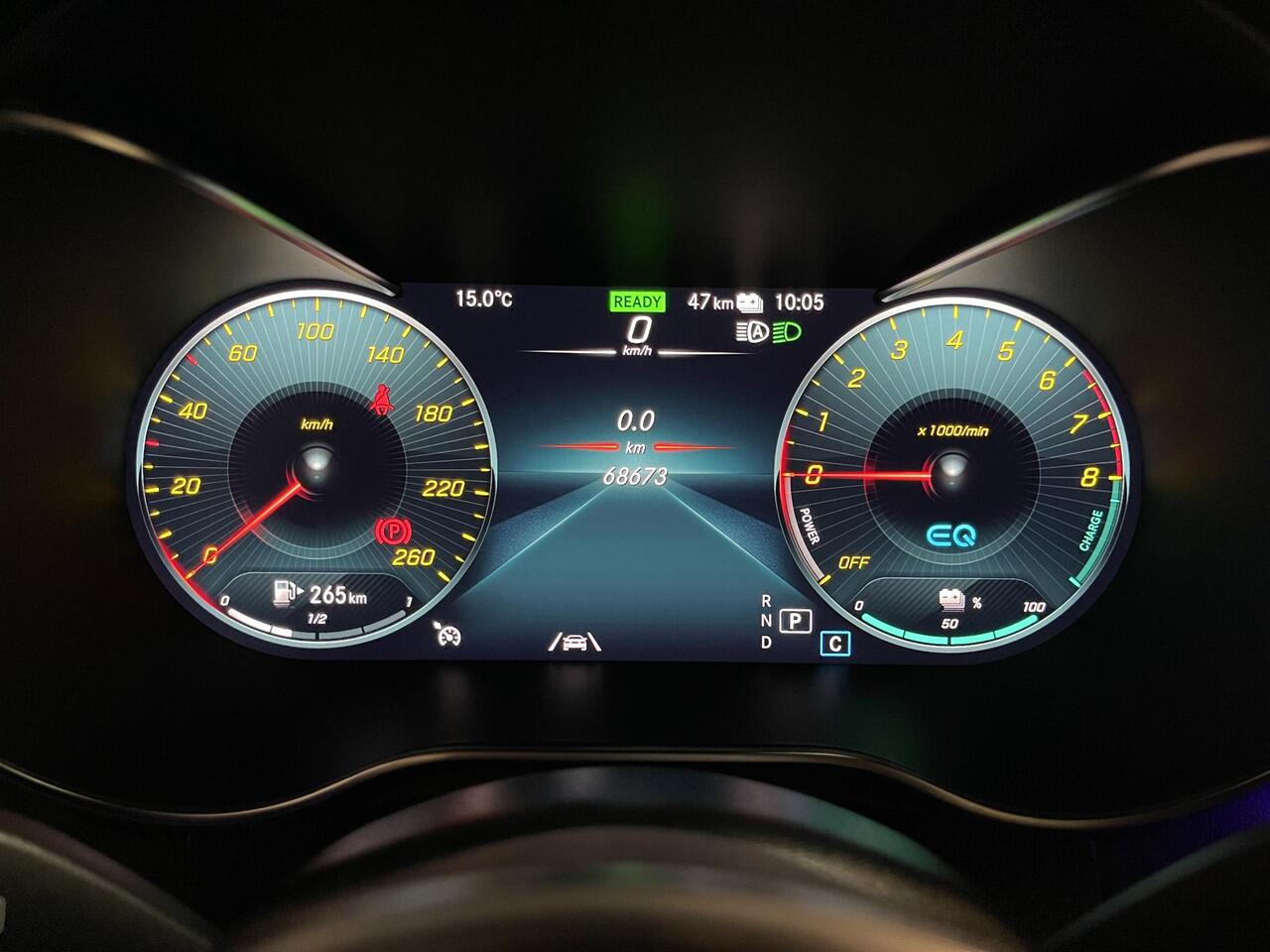 Mercedes-Benz GLC-KLASSE 300e 4MATIC 19"/Leder + memory/Stoel + stuurverwarming/Trekhaak/Camera/Dodehoek/Keyless/Apple Carplay & Android Auto