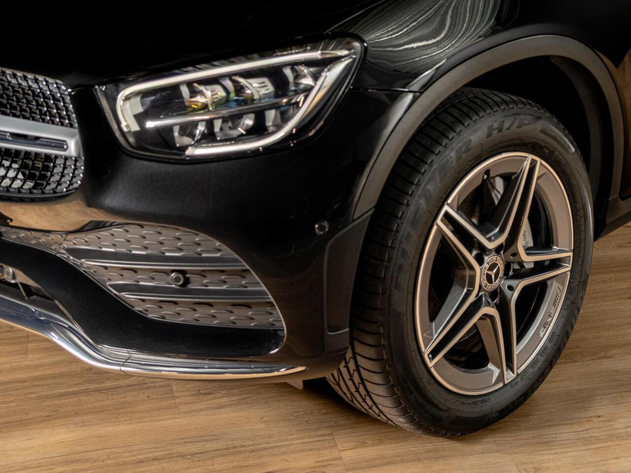 Mercedes-Benz GLC-KLASSE 300e 4MATIC Line AMG