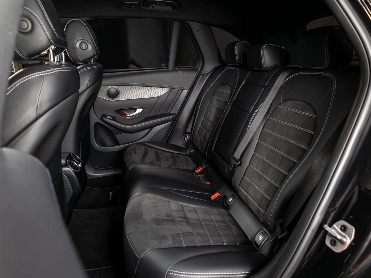 Mercedes-Benz GLC-KLASSE 300e 4MATIC Line AMG