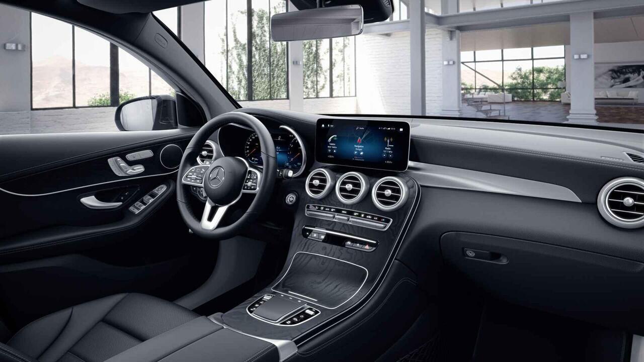 Mercedes-Benz GLC-KLASSE Coupé 300e 4MATIC Business Solution AMG | Schuif/kanteldak | Memory | Trekhaak | Widescreen | Getint glas | Stoelverwarming |