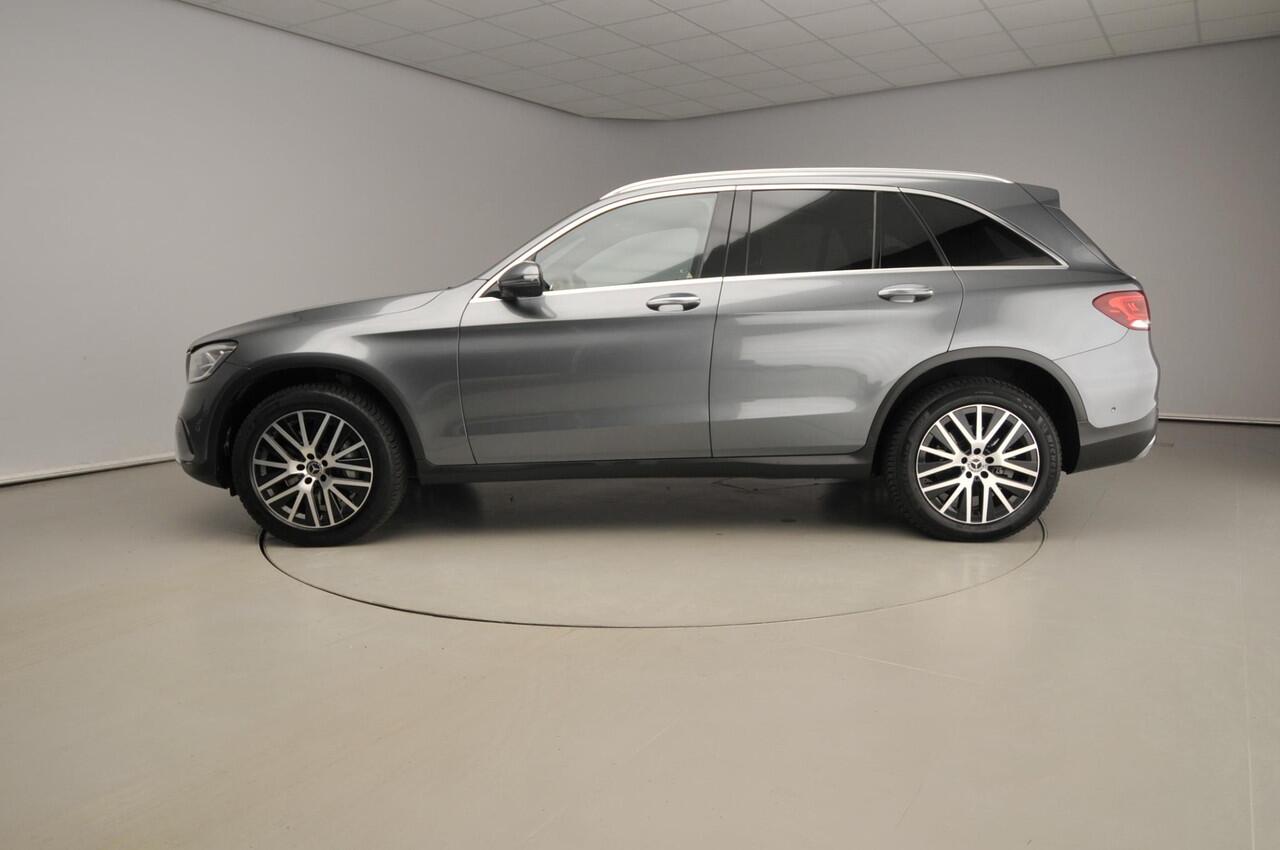 Mercedes-Benz GLC-KLASSE 300e 4MATIC Business Solution Luxury | Trekhaak | Burmester | Pano | Leder