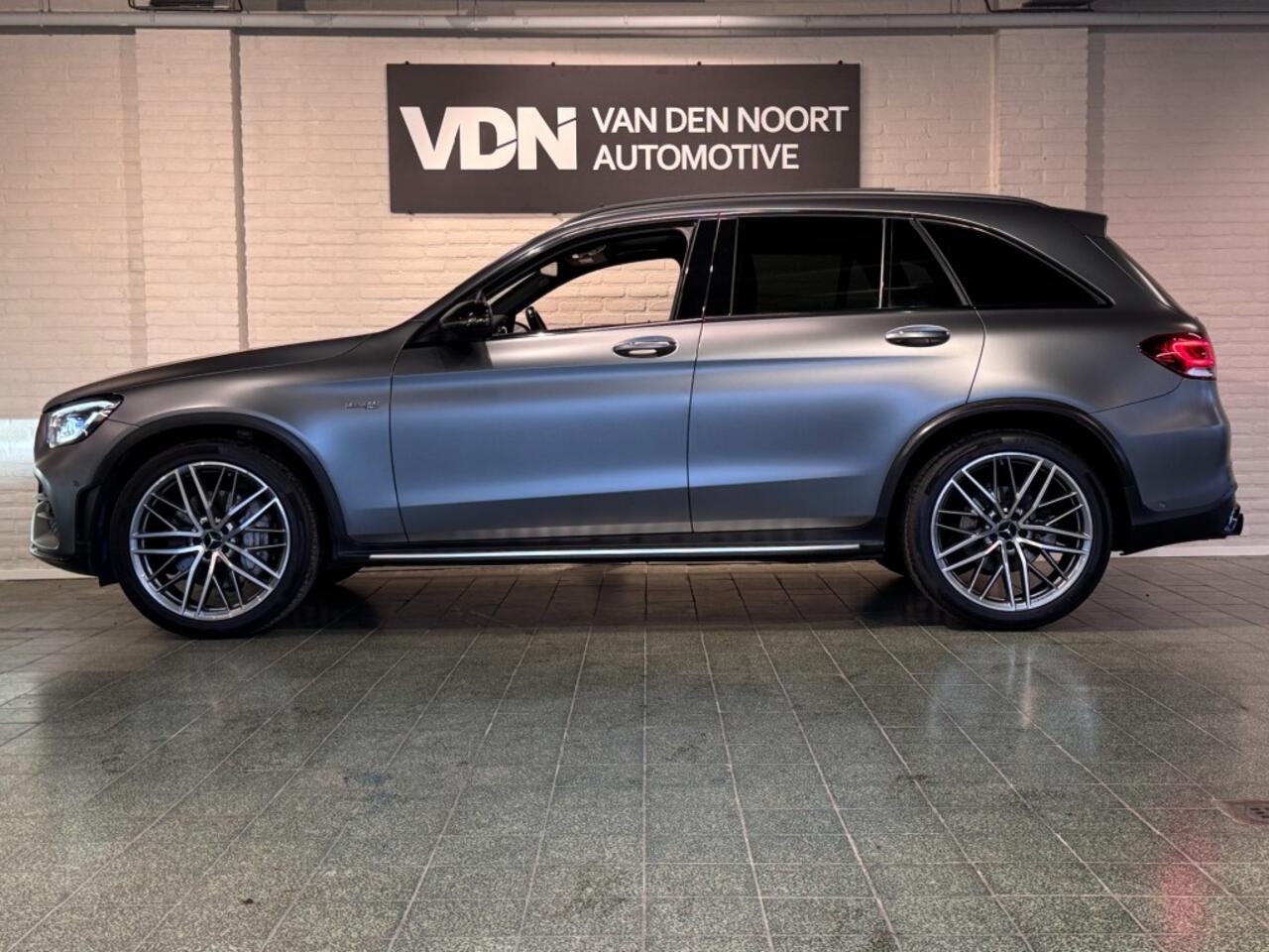 Mercedes-Benz GLC-KLASSE AMG 43 4MATIC Premium Luchtvering Perf Uitlaat Kuipstoel Pano 21''