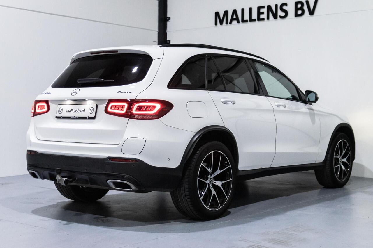 Mercedes-Benz GLC-KLASSE 300e 4MATIC AMG/PANO/TREKHAAK/360/NIGHT/DEALEROH/CARPLAY