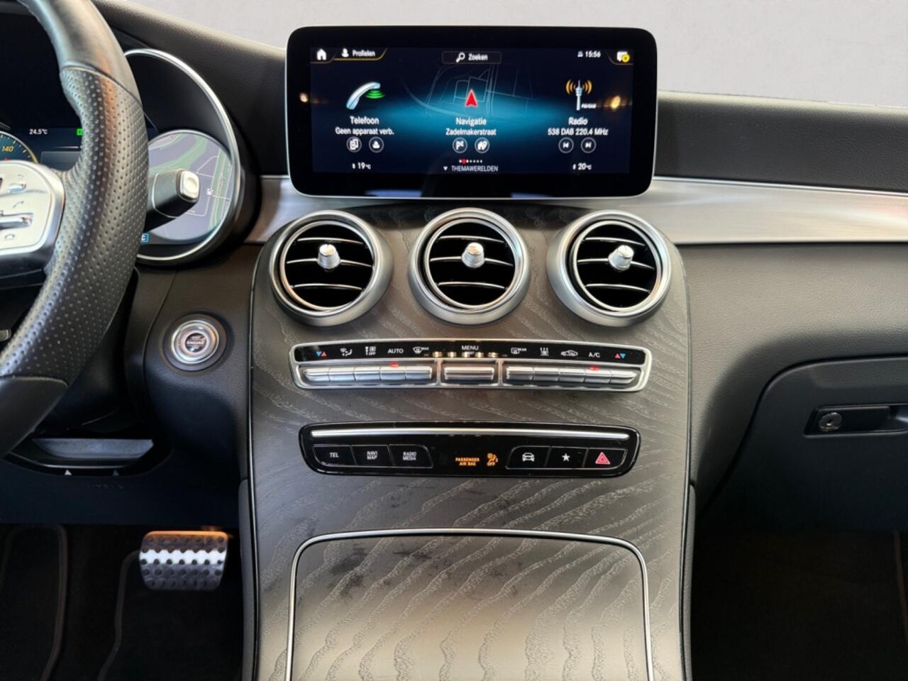 Mercedes-Benz GLC-KLASSE 300e 4M Business Solution AMG+ met batterij SOH certificaat!