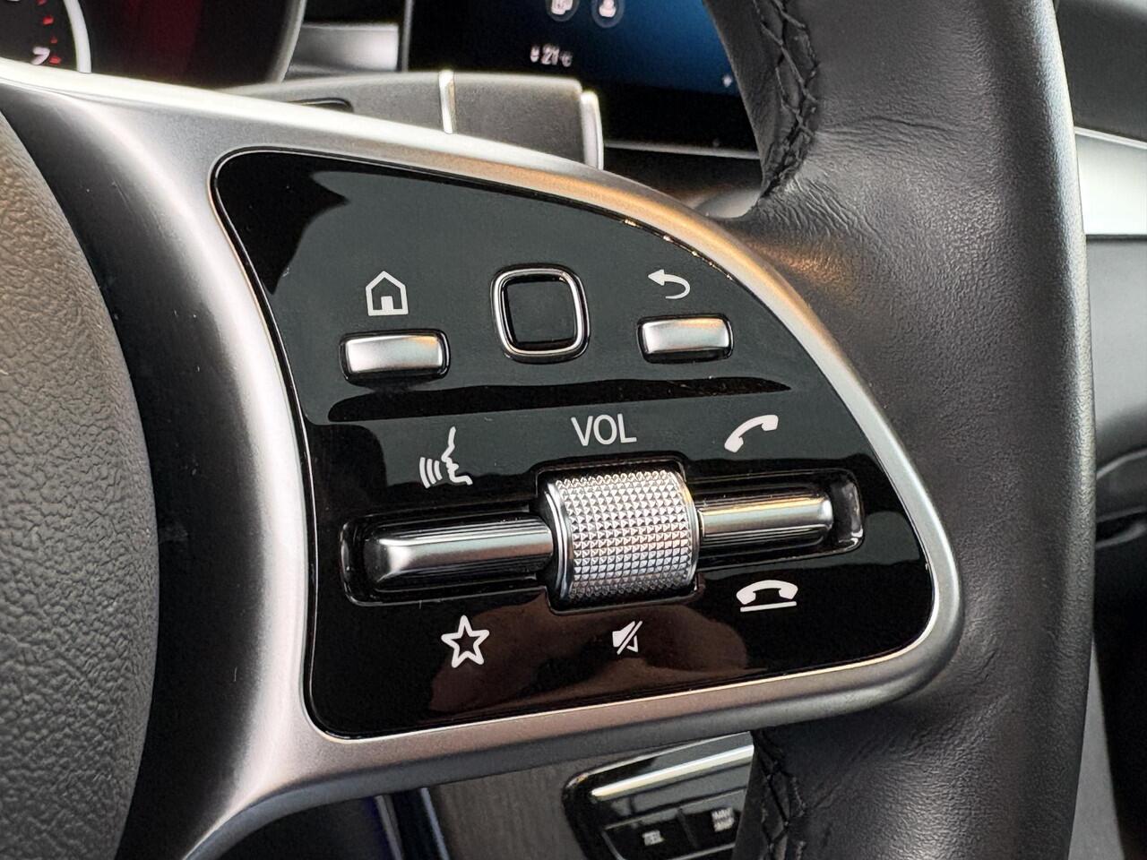 Mercedes-Benz GLC-KLASSE 300e 4MATIC AMG | luchtvering | Memory |