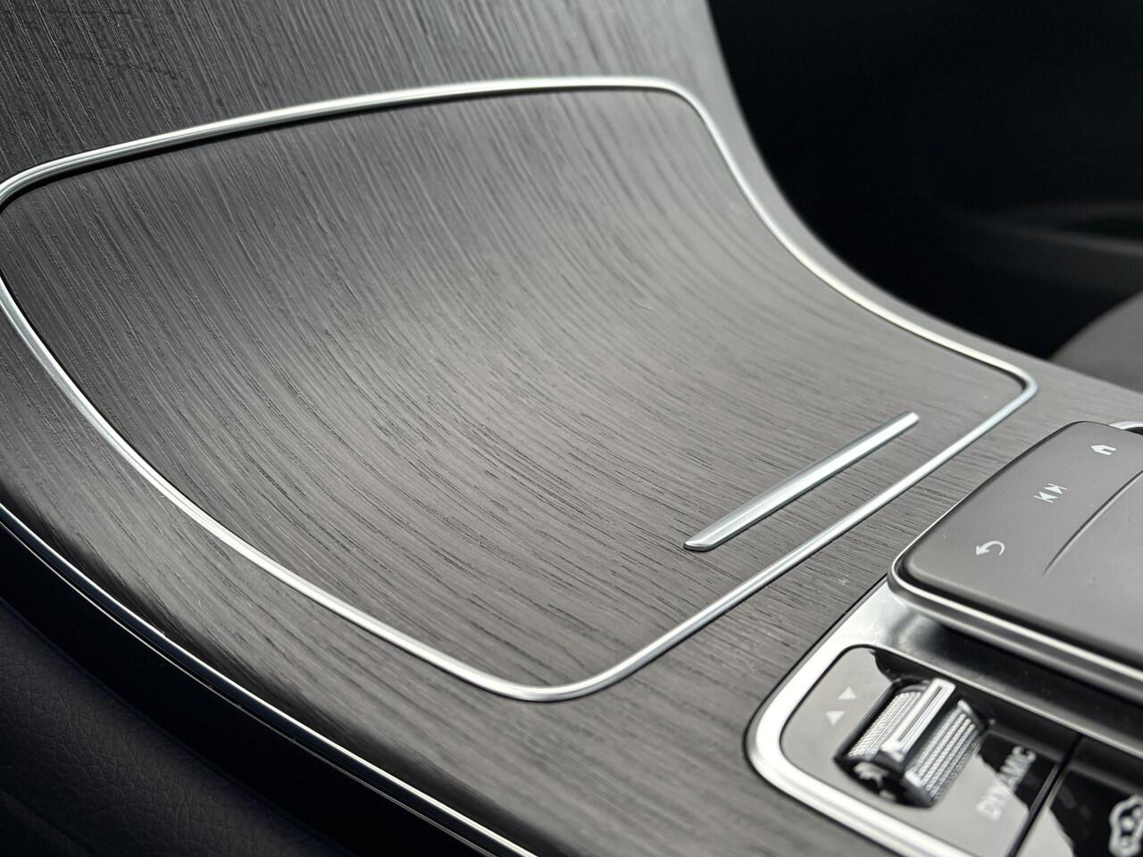 Mercedes-Benz GLC-KLASSE 300e 4MATIC AMG | luchtvering | Memory |