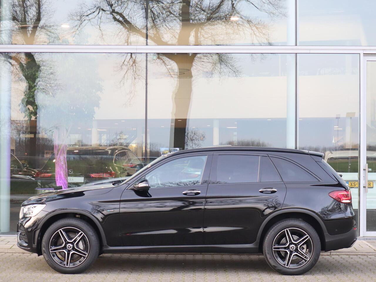 Mercedes-Benz GLC-KLASSE 300e 4MATIC Business Solution AMG