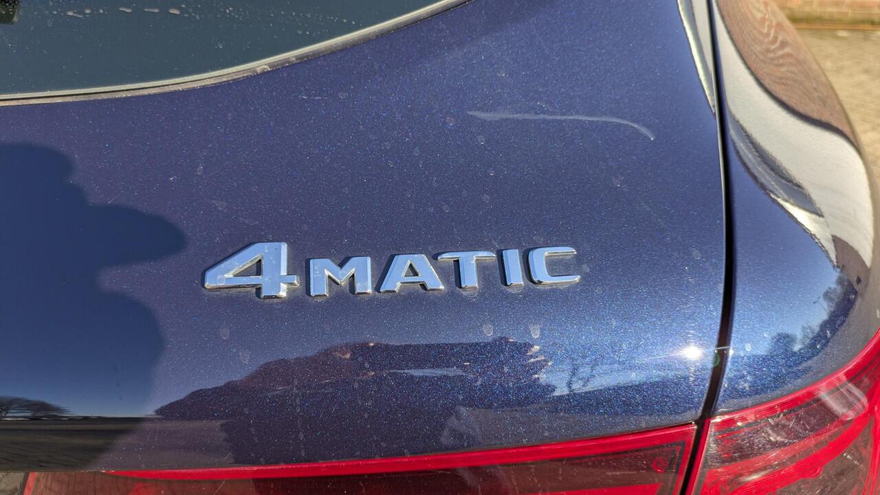 Mercedes-Benz GLC-KLASSE 300e 4MATIC Premium Plus - AMG - trekhaak