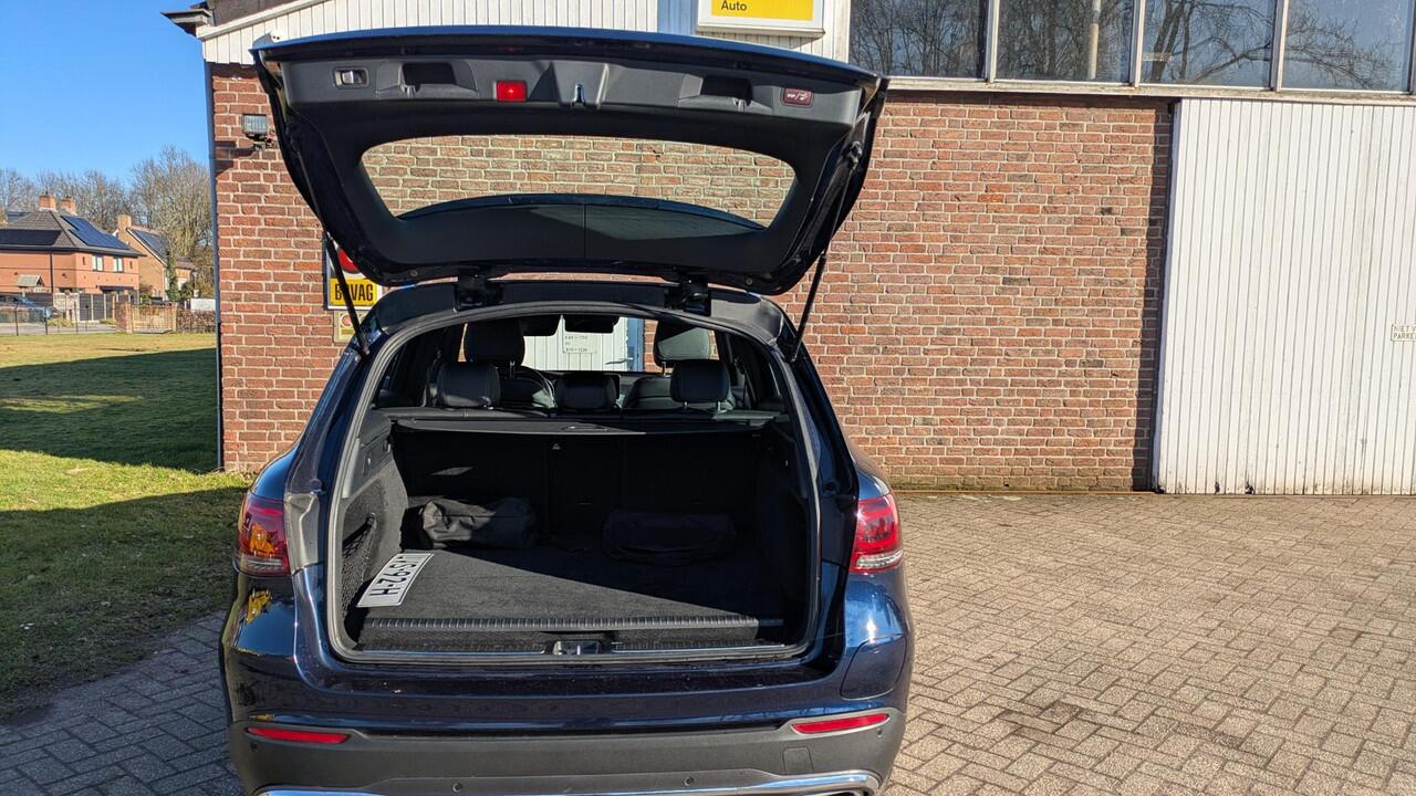Mercedes-Benz GLC-KLASSE 300e 4MATIC Premium Plus - AMG - trekhaak
