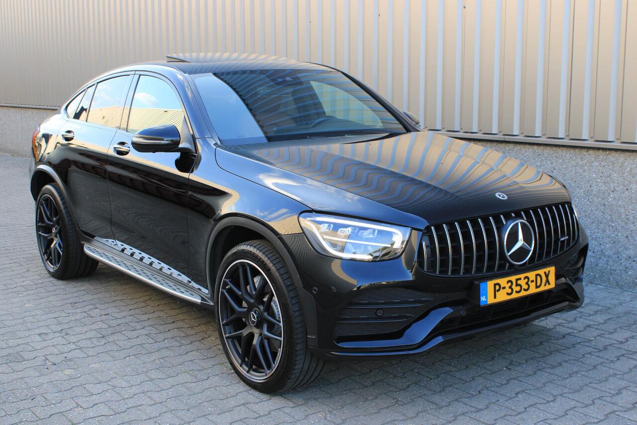 Mercedes-Benz GLC-KLASSE Coupé 300e 4M AMG Schuifdak | Trekhaak | Bruin Leder | 360 Camera | Night | 21" AMG Velgen | BTW