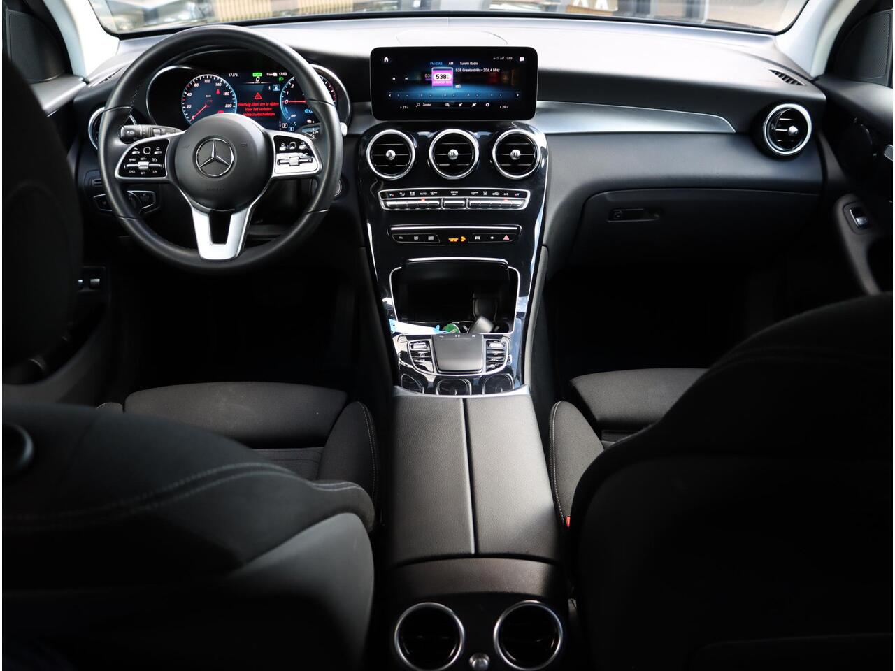 Mercedes-Benz GLC-KLASSE 300e 4MATIC Business Solution
