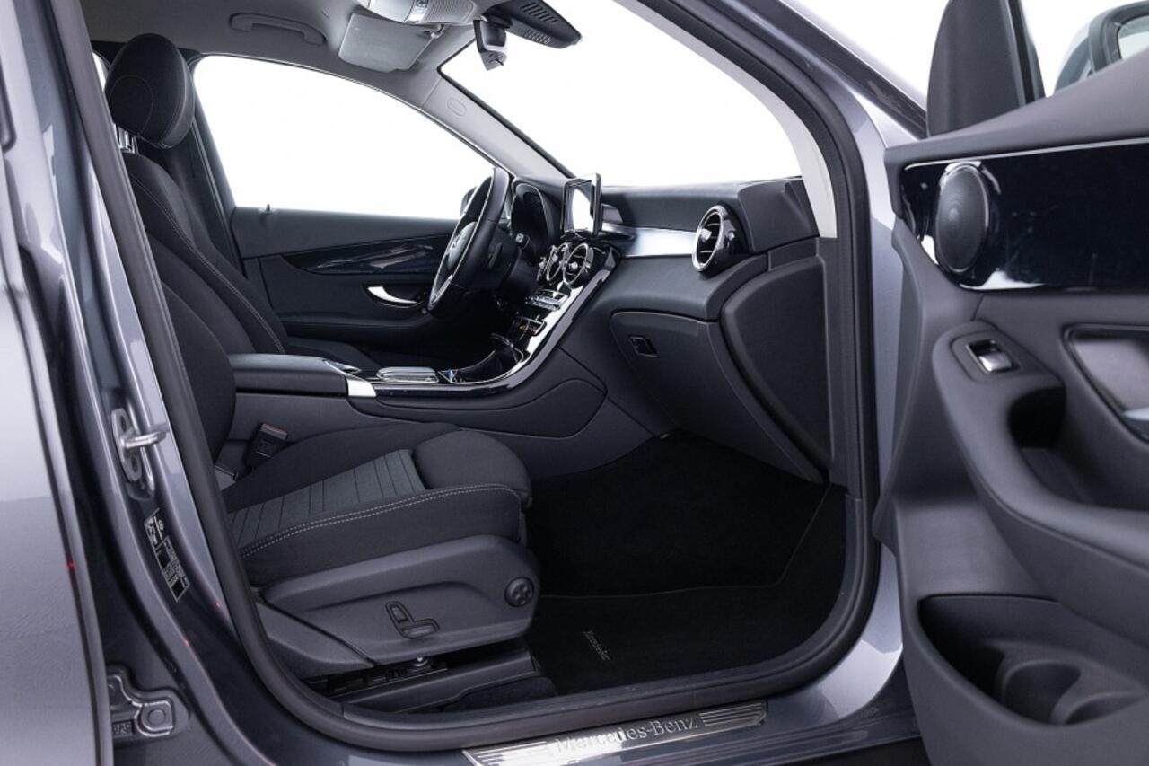 Mercedes-Benz GLC-KLASSE 300 de 4MATIC Business Solution Automaat | Full LED | Trekhaak | PHEV