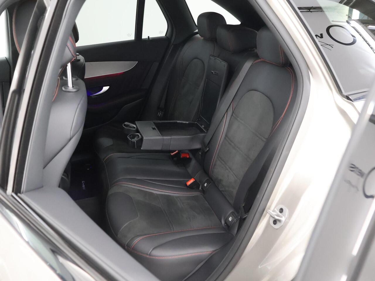 Mercedes-Benz GLC-KLASSE 300e 4MATIC Business Solution AMG | Night pakket | Elektrische trekhaak | Apple carplay/Android auto | Advanced audio | Sfeerverlichting