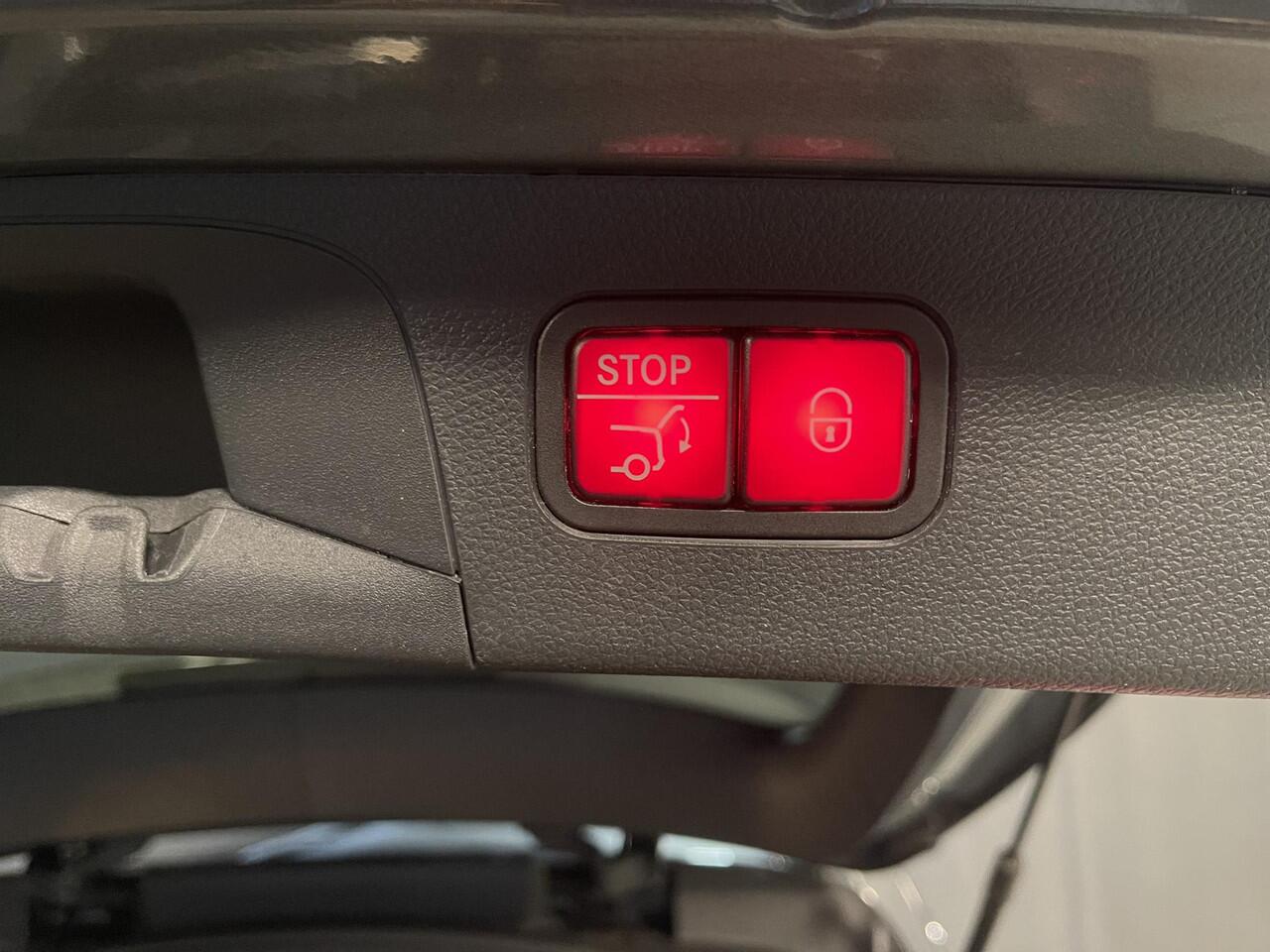 Mercedes-Benz GLC-KLASSE 300e 4MATIC Premium Plus AMG Line 19"/Panoramadak/Keyless/360 camera/Sfeerverlichting/Apple Carplay & Android Auto/Stoelverwarming/Elektrische klep