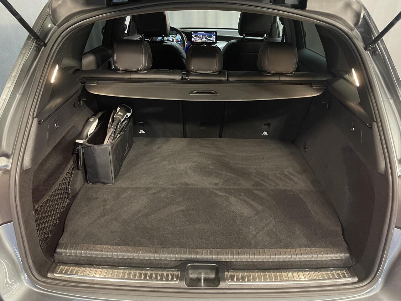 Mercedes-Benz GLC-KLASSE 300e 4MATIC Premium Plus AMG Line 19"/Panoramadak/Keyless/360 camera/Sfeerverlichting/Apple Carplay & Android Auto/Stoelverwarming/Elektrische klep