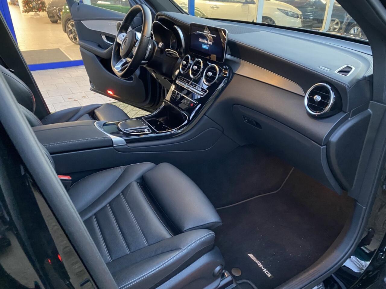 Mercedes-Benz GLC-KLASSE Automaat navigatie 300e 4M Bns Sol. AMG