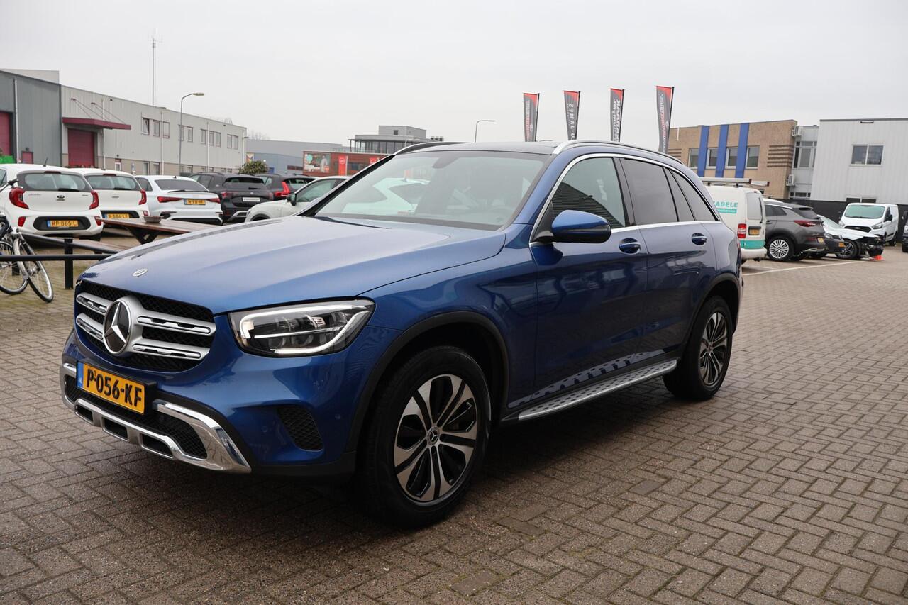 Mercedes-Benz GLC-KLASSE 300e 4MATIC Business Solution 1e Eigenaar | Dealer Onderh | BTW | NL-Auto | Pano | Stoelverwarming | Elek Stoelen+Klep | Camera | Navi | 2Kabels | Full Led | Keyless | PDC | DAB |