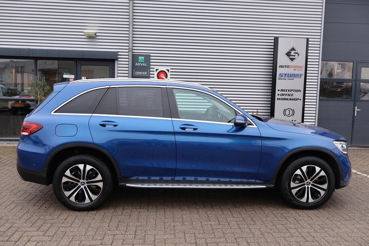 Mercedes-Benz GLC-KLASSE 300e 4MATIC Business Solution 1e Eigenaar | Dealer Onderh | BTW | NL-Auto | Pano | Stoelverwarming | Elek Stoelen+Klep | Camera | Navi | 2Kabels | Full Led | Keyless | PDC | DAB |