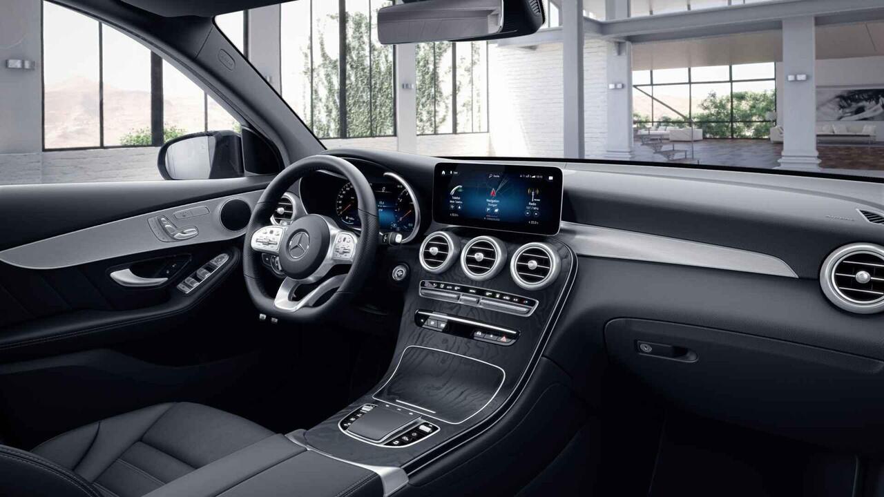 Mercedes-Benz GLC-KLASSE 300e 4MATIC Premium | Digitale cockpit | AMG | Panoramadak | Night pakket | Keyless |