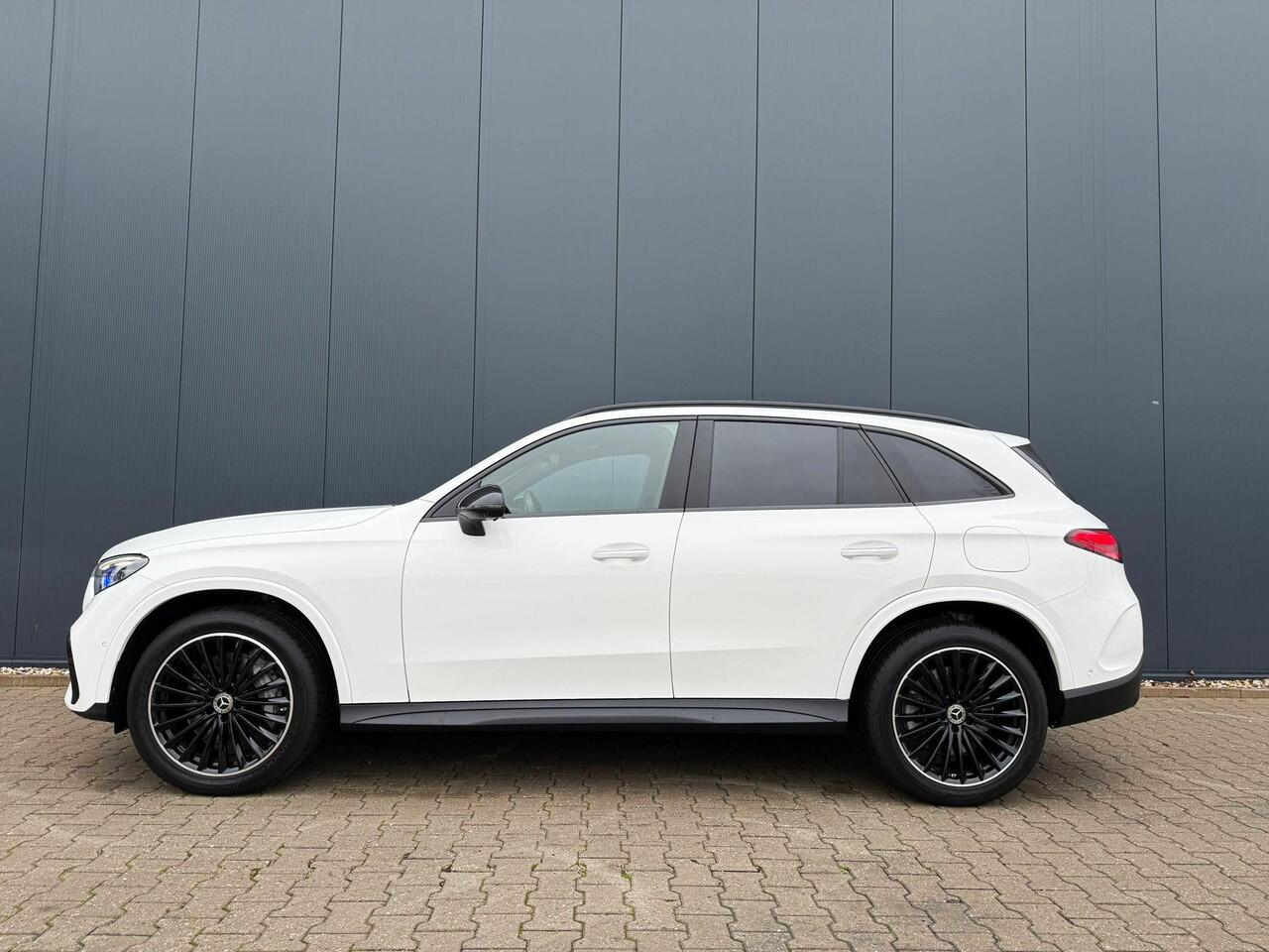 Mercedes-Benz GLC-KLASSE 400e 4MATIC AMG Line pano / trekhaak / 360 camera