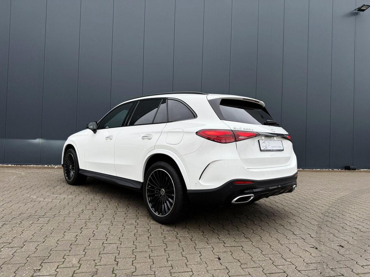 Mercedes-Benz GLC-KLASSE 400e 4MATIC AMG Line pano / trekhaak / 360 camera
