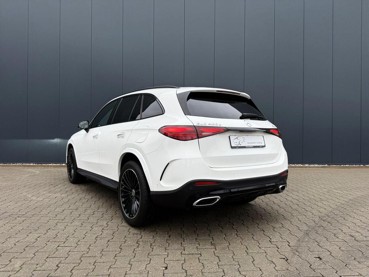 Mercedes-Benz GLC-KLASSE 400e 4MATIC AMG Line pano / trekhaak / 360 camera